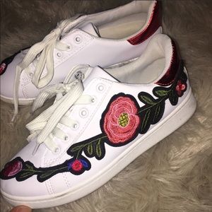 Flower sneakers